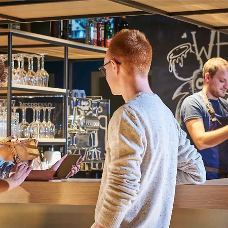 Ibis Centre Gare Hotel 3*