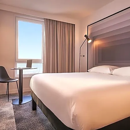 Ibis Centre Gare Отель