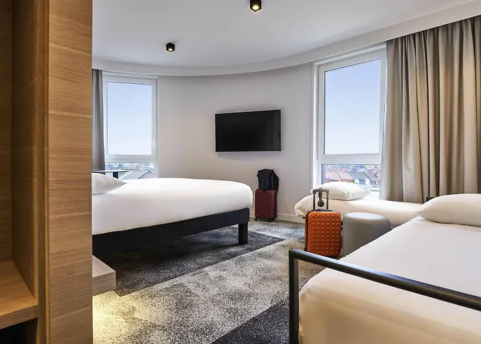 Ibis Centre Gare فندق بوتون